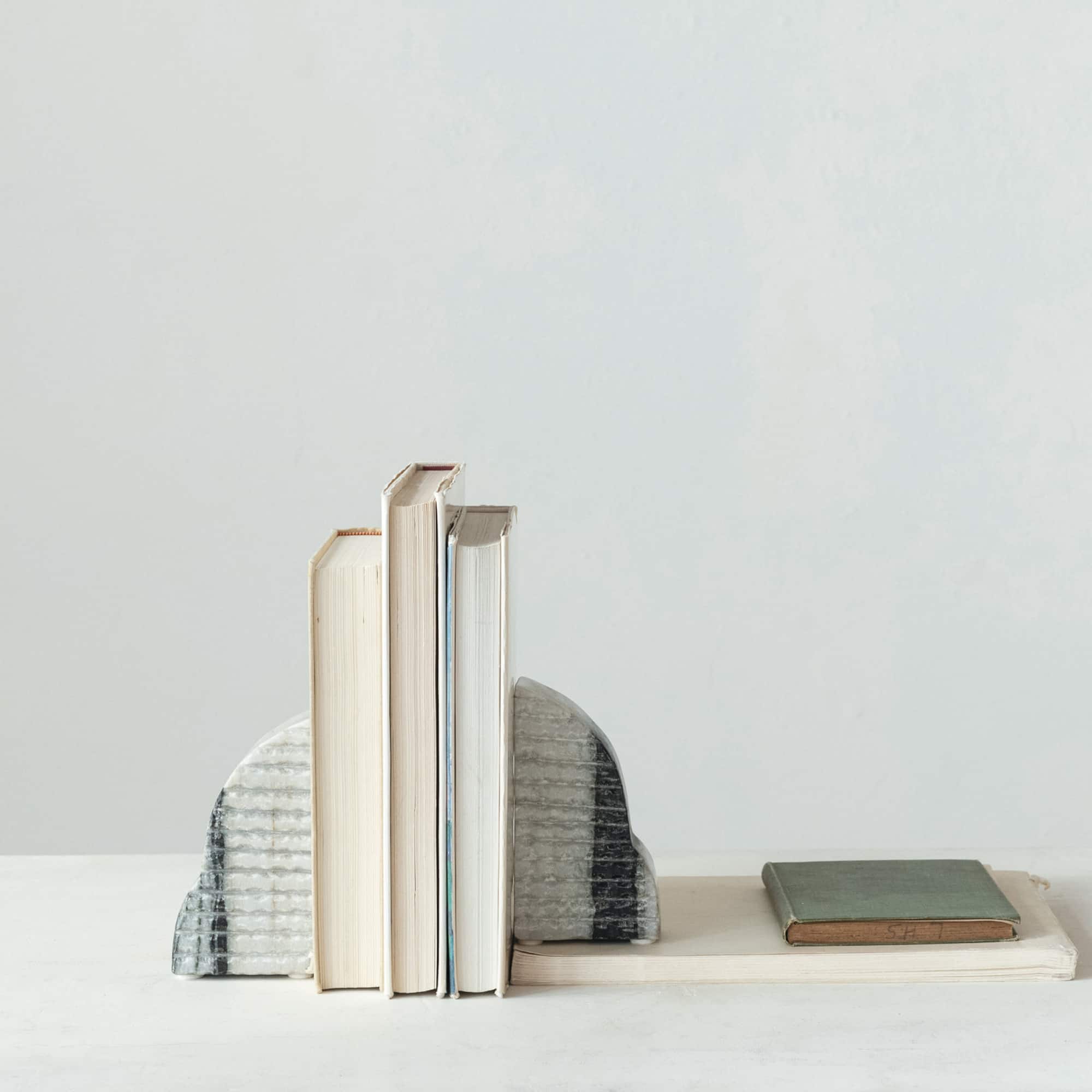 Hello Honey® 5" Black Mélange Carved Marble Bookend Set
